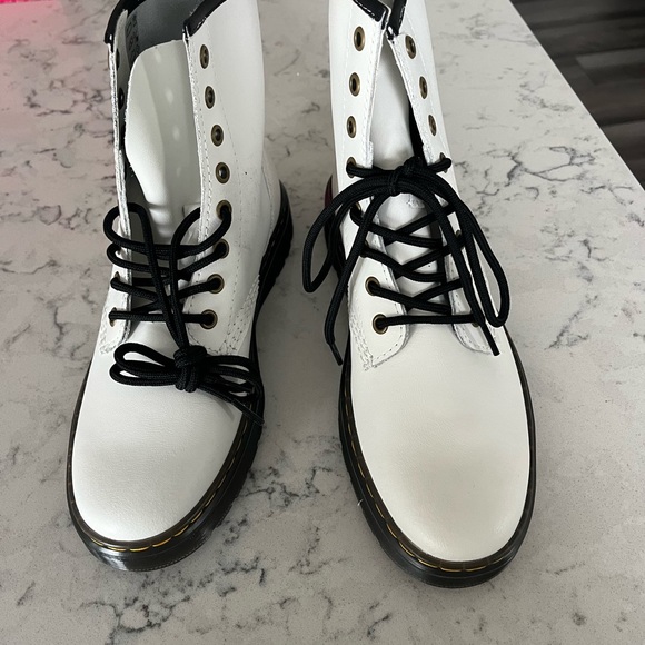 Dr. Martens Zavala combat boots - Picture 8 of 8